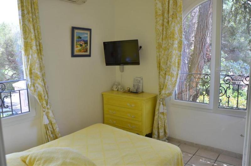 Hotel Villa Des Anges Grimaud Bagian luar foto