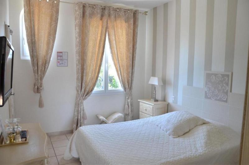 Hotel Villa Des Anges Grimaud Bagian luar foto