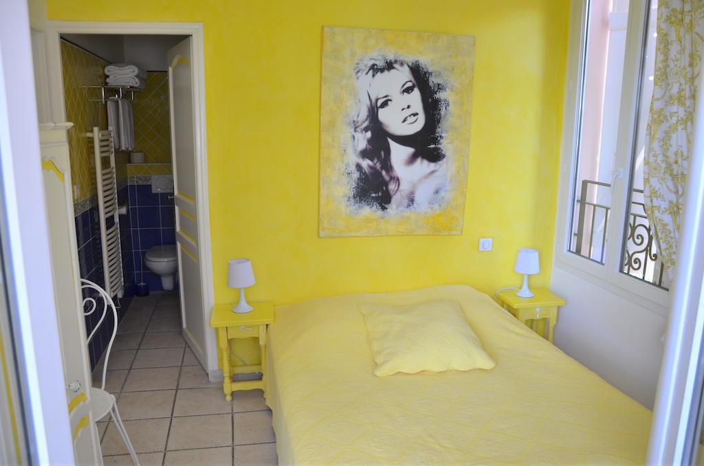 Hotel Villa Des Anges Grimaud Ruang foto