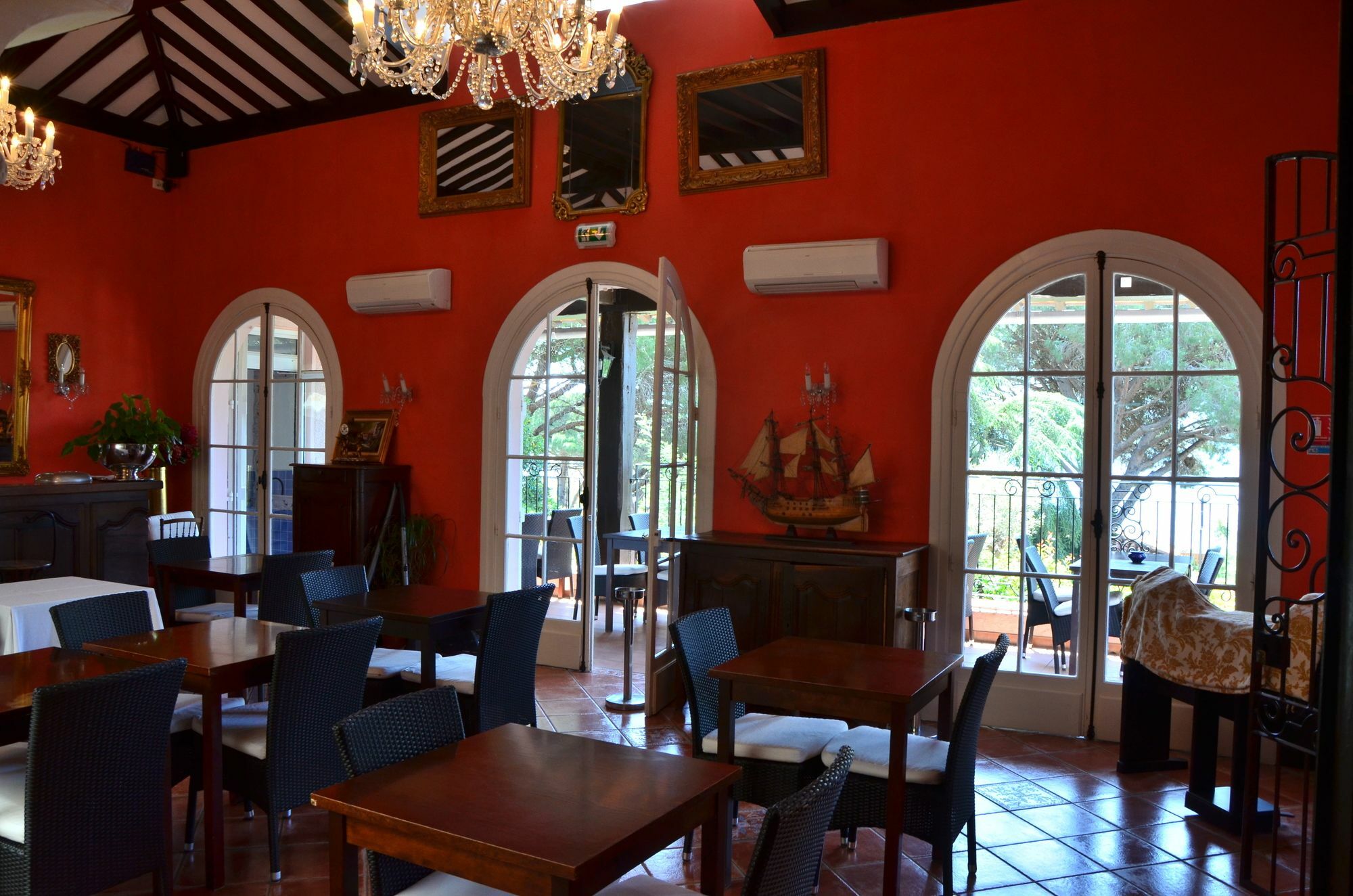 Hotel Villa Des Anges Grimaud Bagian luar foto
